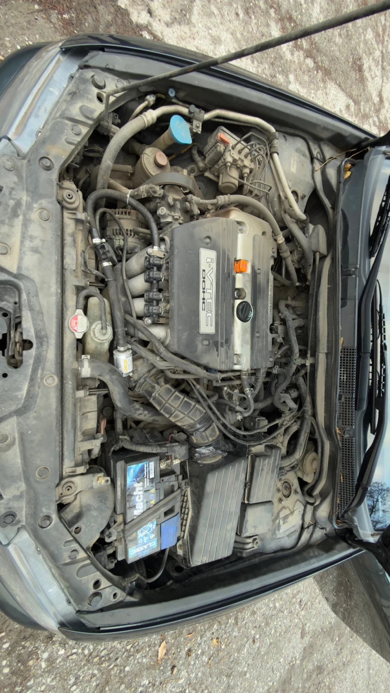 Honda Accord Tourer, снимка 10 - Автомобили и джипове - 53395759