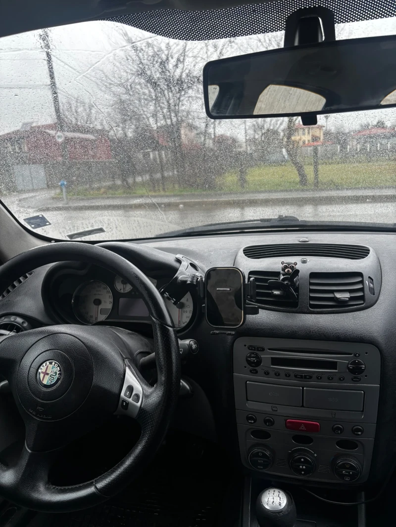Alfa Romeo 147 JTDm, снимка 8 - Автомобили и джипове - 53432718