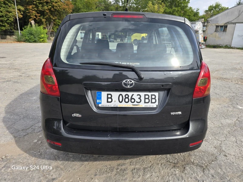 Toyota Corolla verso 2.0 d4d, снимка 5 - Автомобили и джипове - 53499970