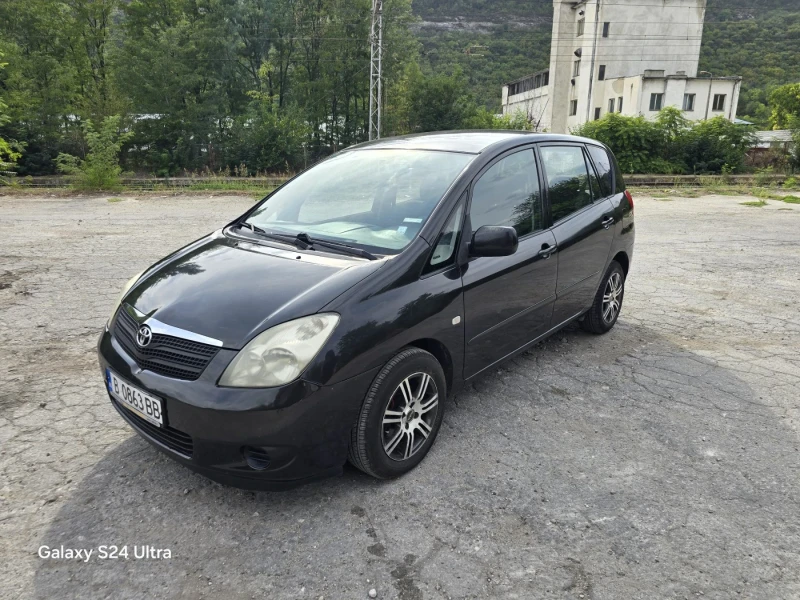 Toyota Corolla verso 2.0 d4d, снимка 2 - Автомобили и джипове - 53499970