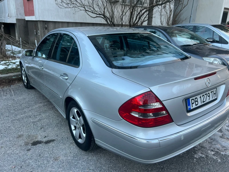 Mercedes-Benz E 280, снимка 6 - Автомобили и джипове - 53542538