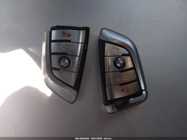 BMW 540 * M-SPORT* КОЖА* ПОДГРЕВ* ОБДУХВАНЕ* ШИБИДАХ* HARM, снимка 10 - Автомобили и джипове - 54881020