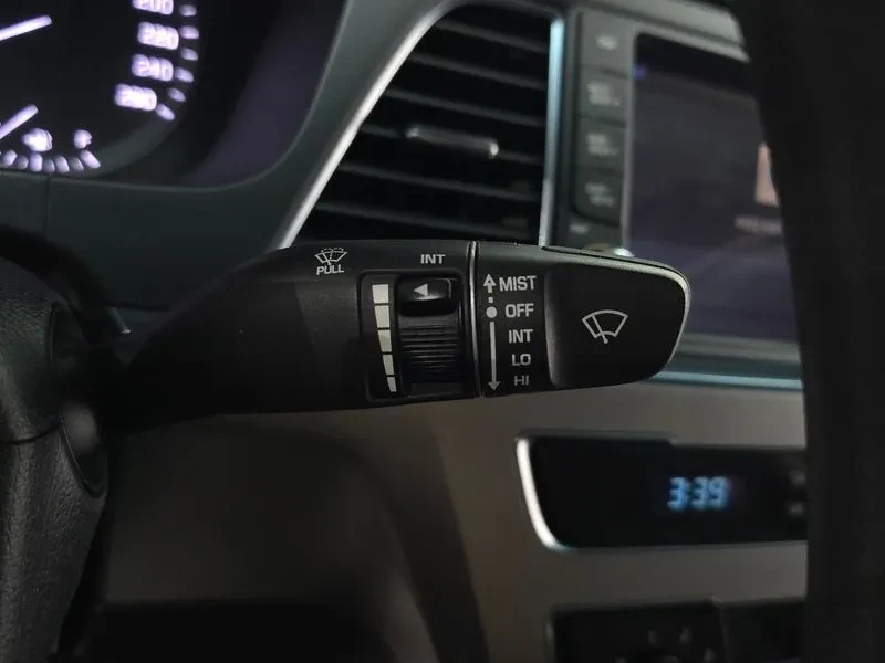 Hyundai Sonata 2.0 STYLE, снимка 16 - Автомобили и джипове - 56159763