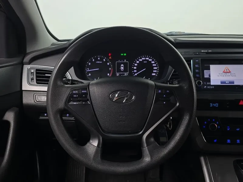 Hyundai Sonata 2.0 STYLE, снимка 13 - Автомобили и джипове - 56159763