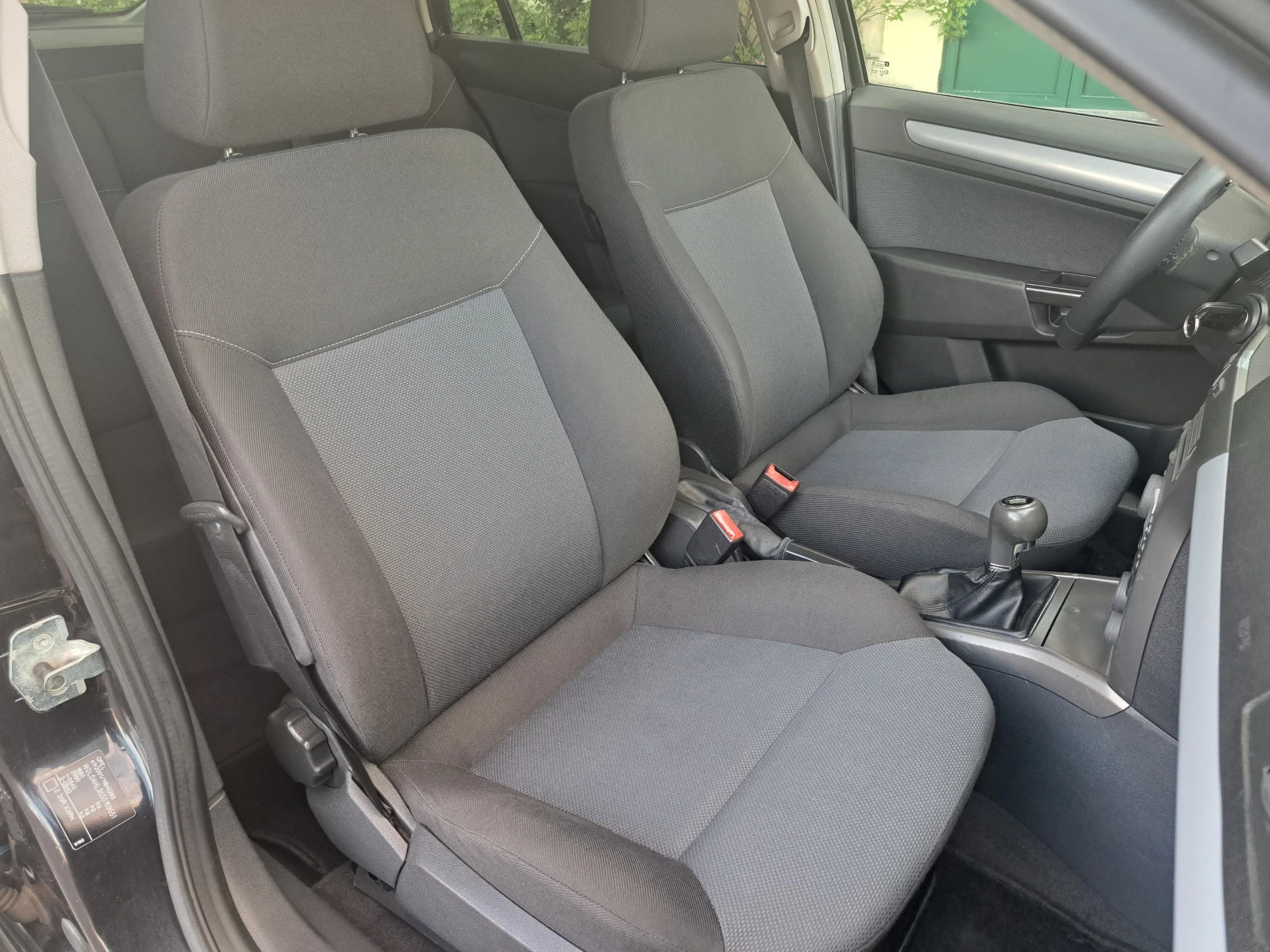 Opel Astra * 1.6-105ps.* TOP* , снимка 15 - Автомобили и джипове - 47580505
