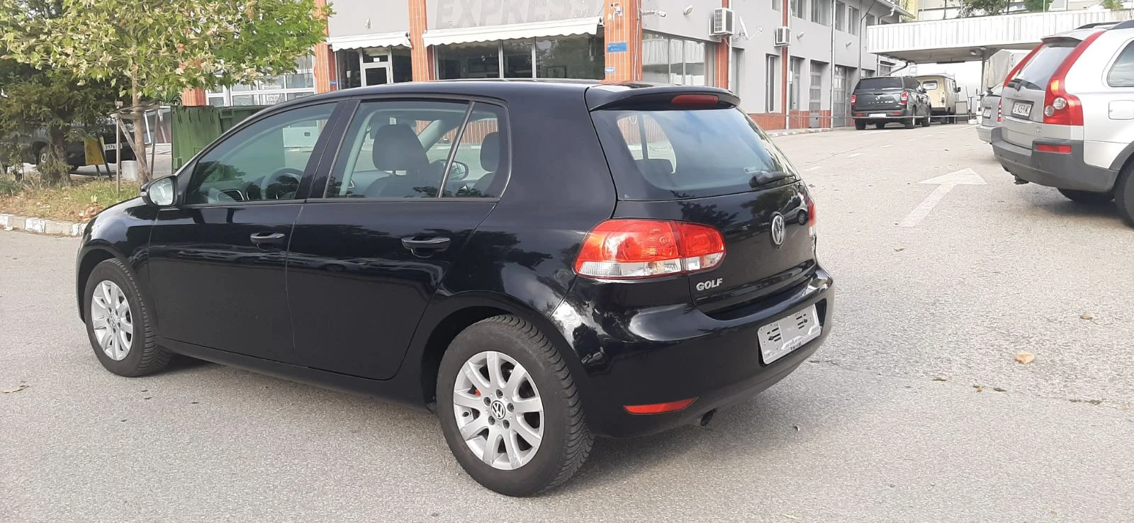 VW Golf 1.6 TDI 105 к.с EURO5B - изображение 5