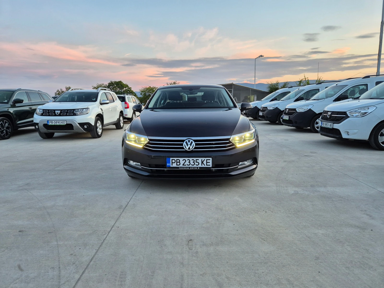 VW Passat В-Гаранция-Business-2.0TDI-А/Т-150кс. - изображение 8