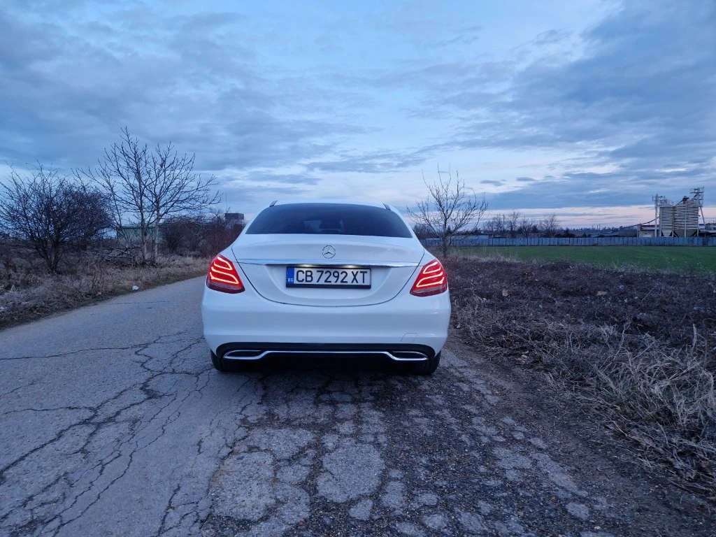 Mercedes-Benz C 180  - изображение 4