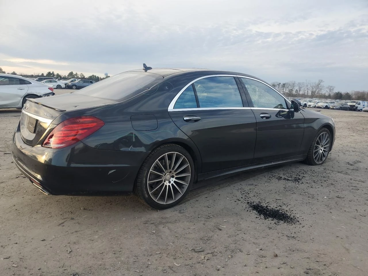 Mercedes-Benz S 550 4MATIC Burmester* 360* Нощ.виждане* Дистроник* 9GT - изображение 5