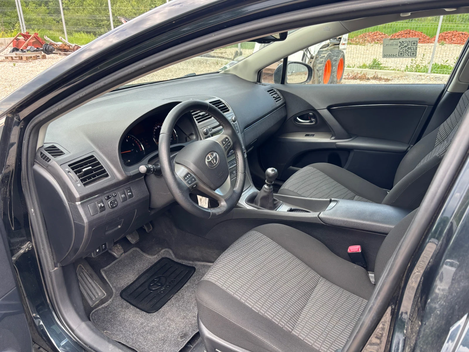 Toyota Avensis 2.0D4D FACELIFT - изображение 9