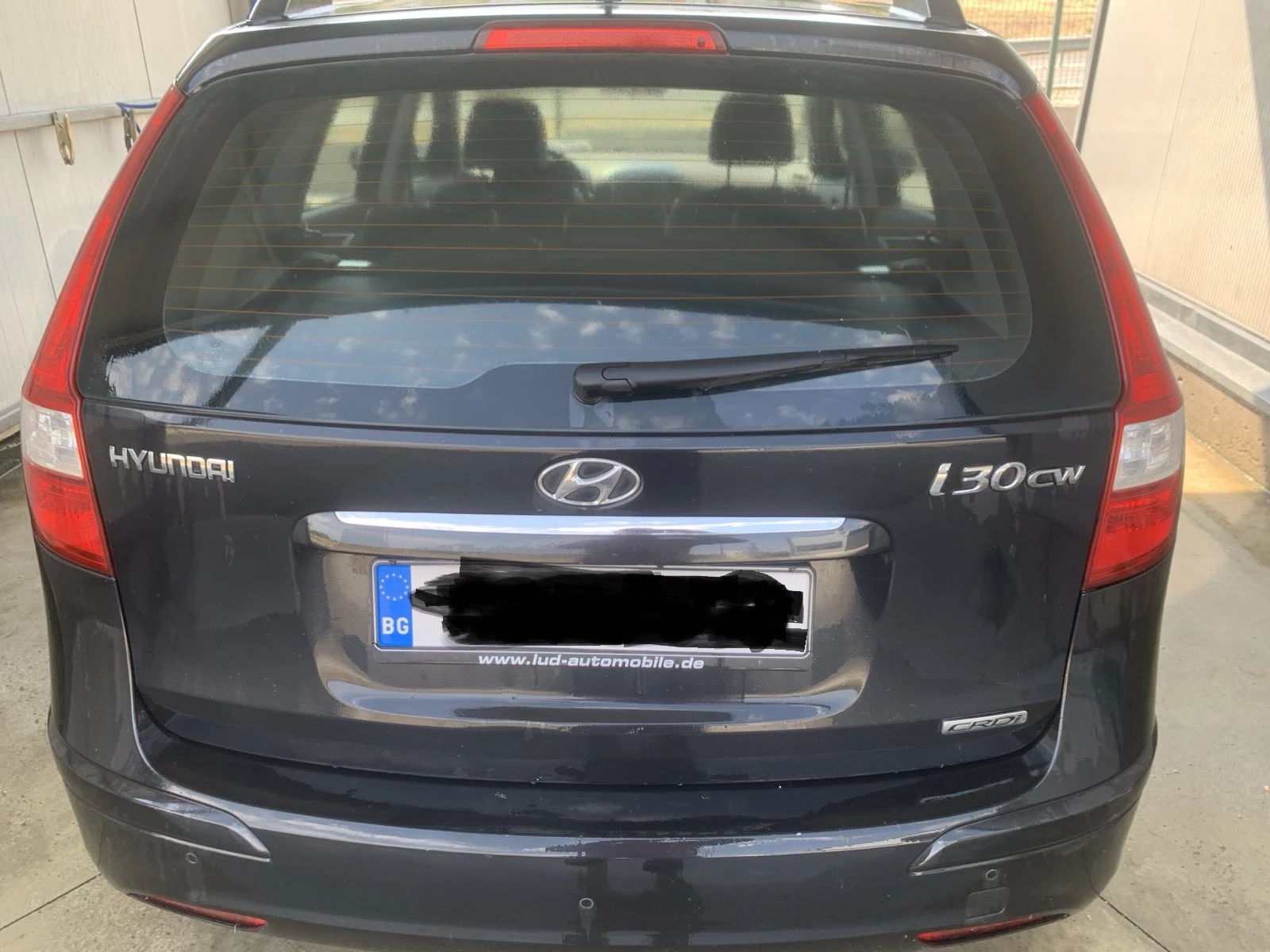Hyundai I30 1.6 CRDI - изображение 2