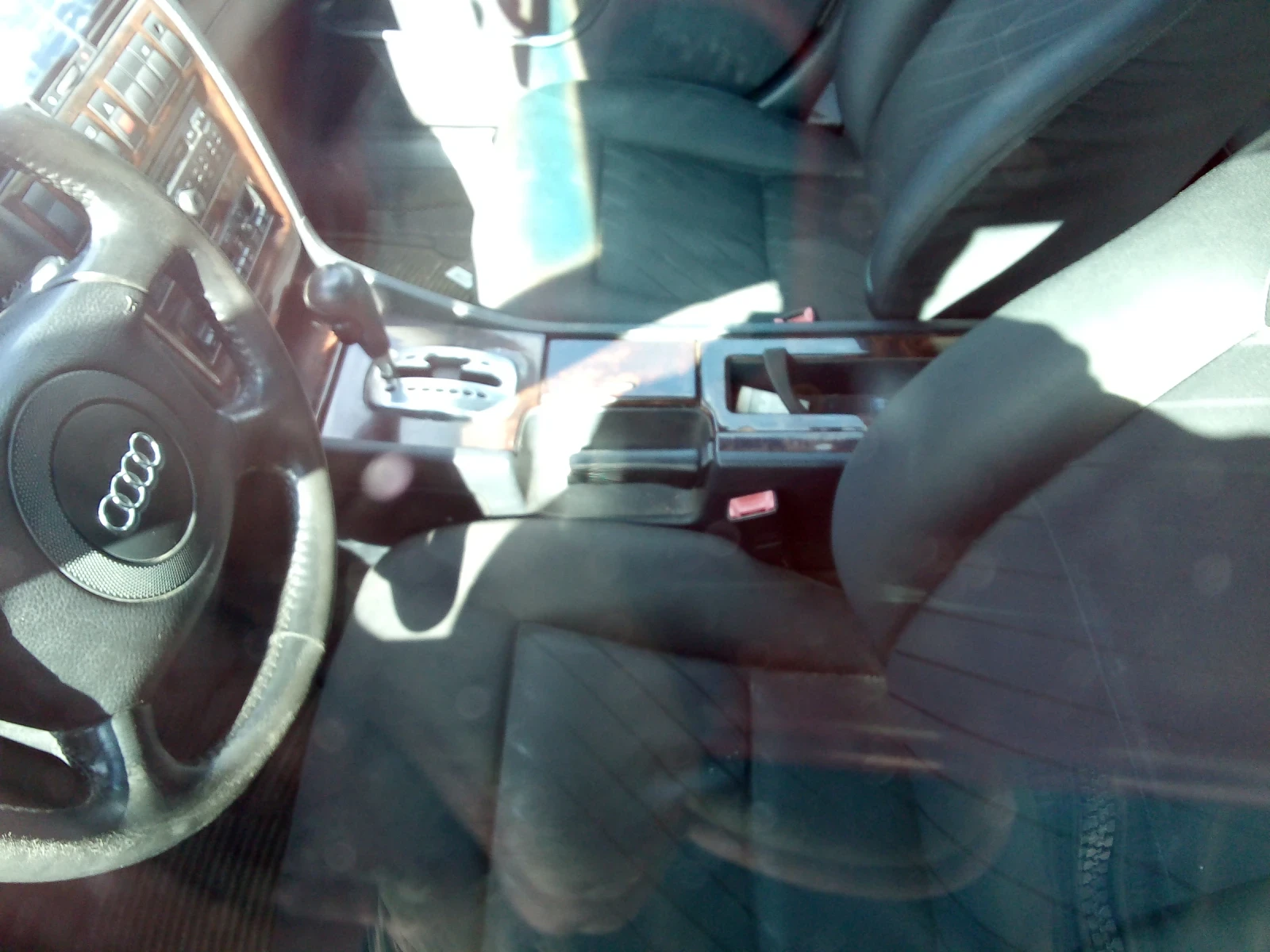 Audi A8 150 - изображение 5