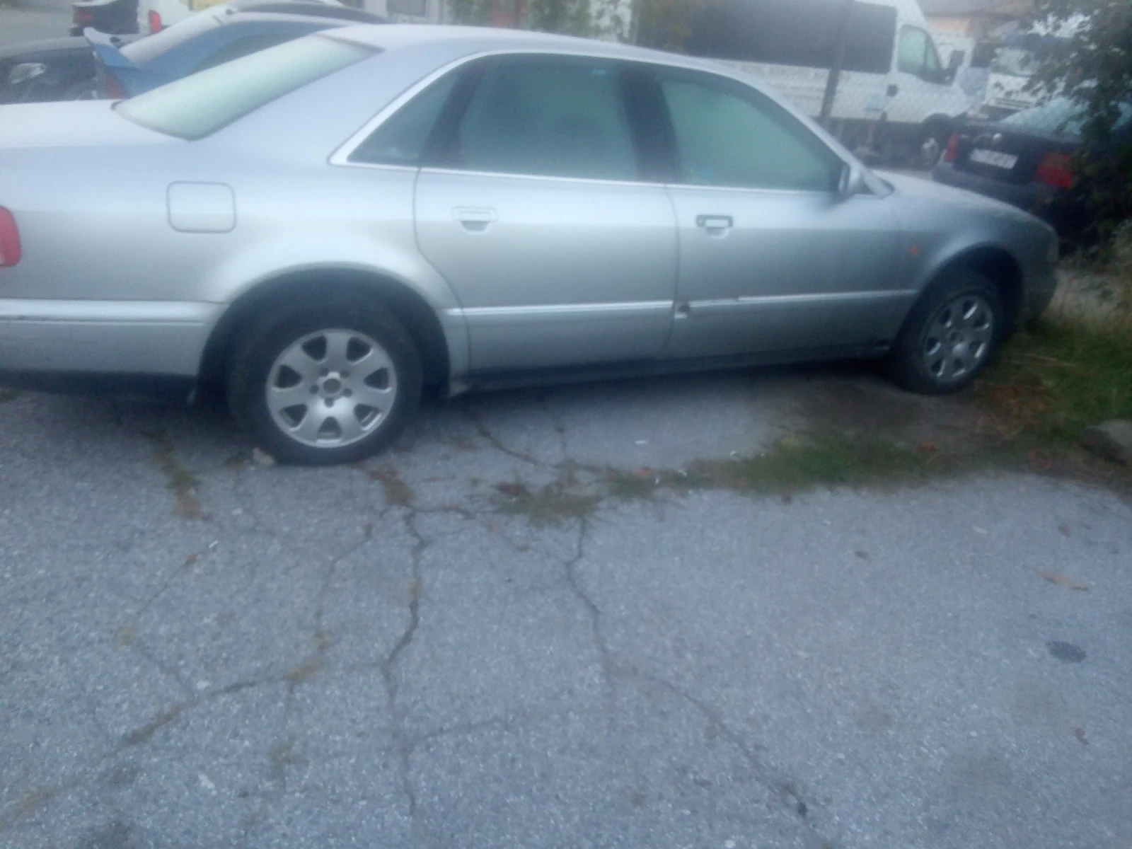 Audi A8 150 - изображение 2