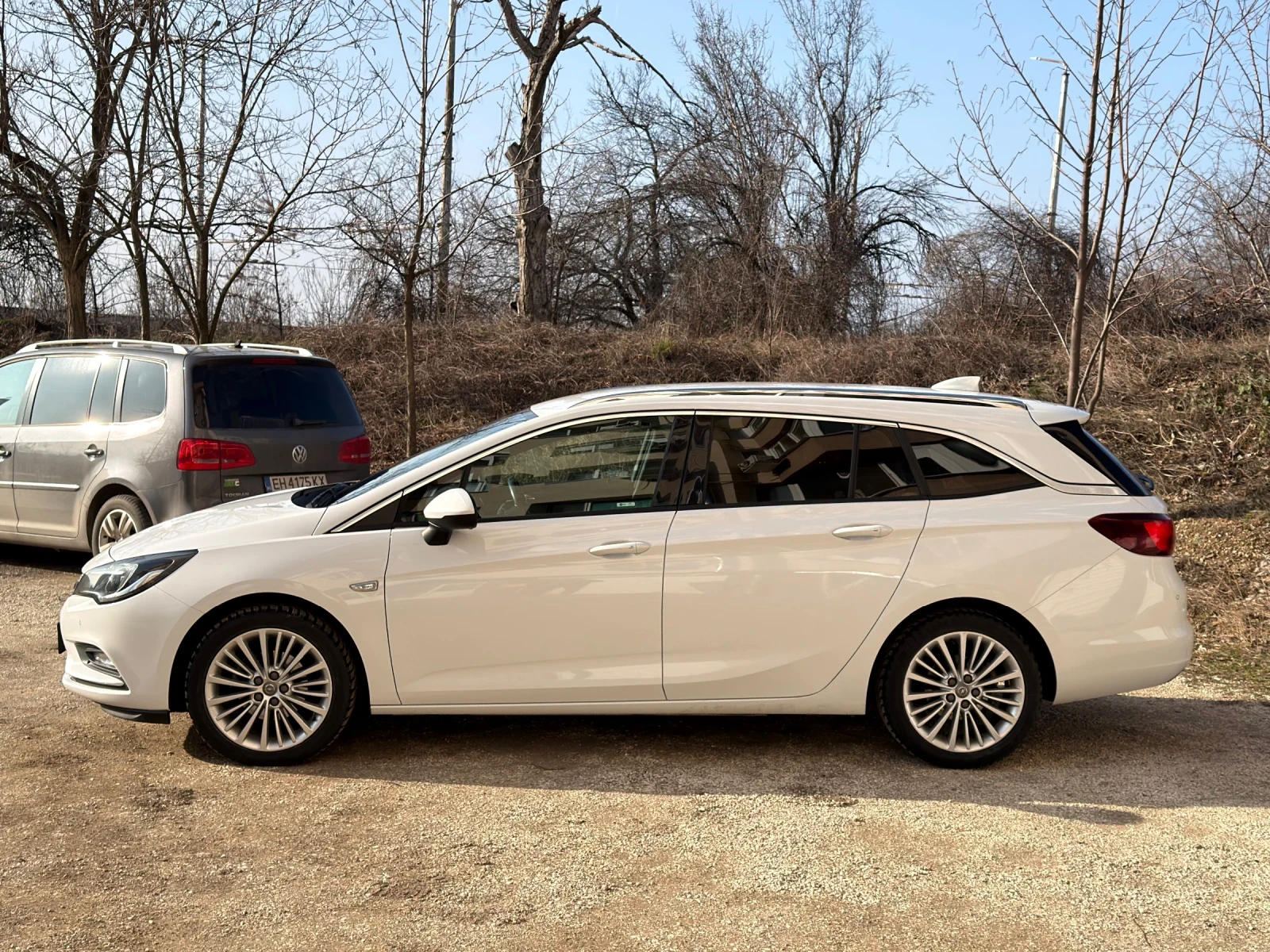 Opel Astra 1.6 CDTI 110hp Keyless, снимка 2 - Автомобили и джипове - 53669062