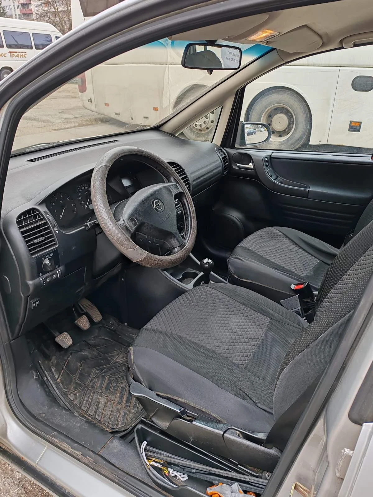 Opel Zafira 1.6 бензин/газ, снимка 8 - Автомобили и джипове - 53791379