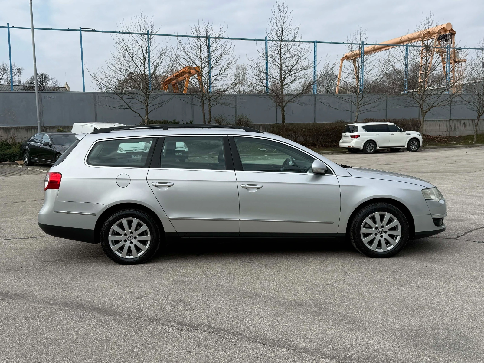 VW Passat, снимка 5 - Автомобили и джипове - 53894475