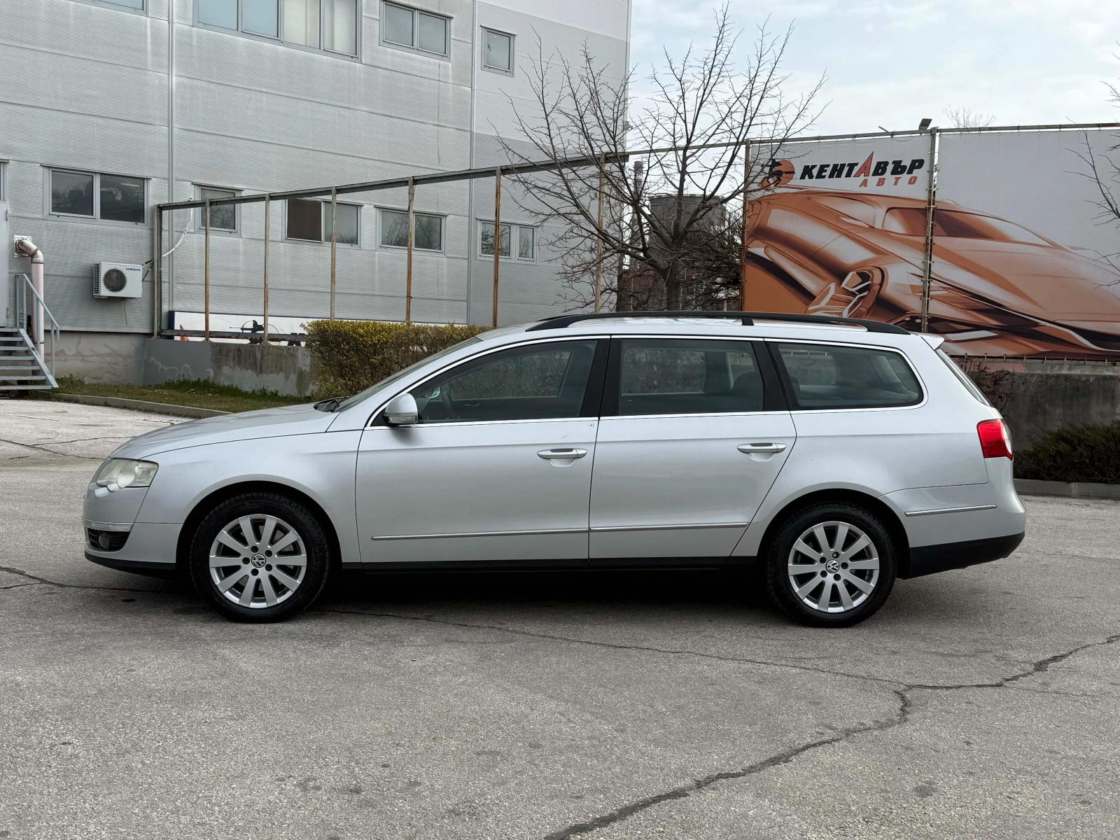 VW Passat, снимка 2 - Автомобили и джипове - 53894475