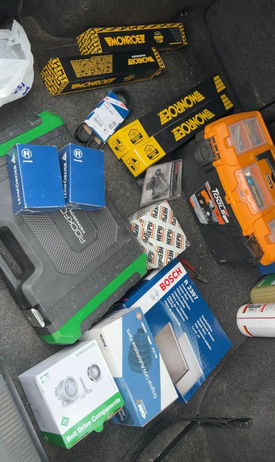 Skoda Octavia 2.0 tdi, снимка 11 - Автомобили и джипове - 54172952