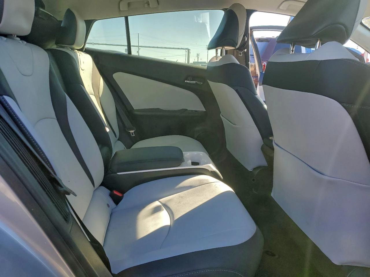 Toyota Prius 1.8l Prime PLUS | Mobile.bg � ����������� 10