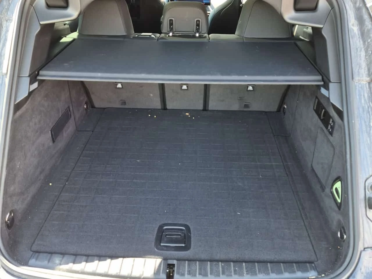 BMW iX XDRIVE50  CARFAX | Mobile.bg � ����������� 14