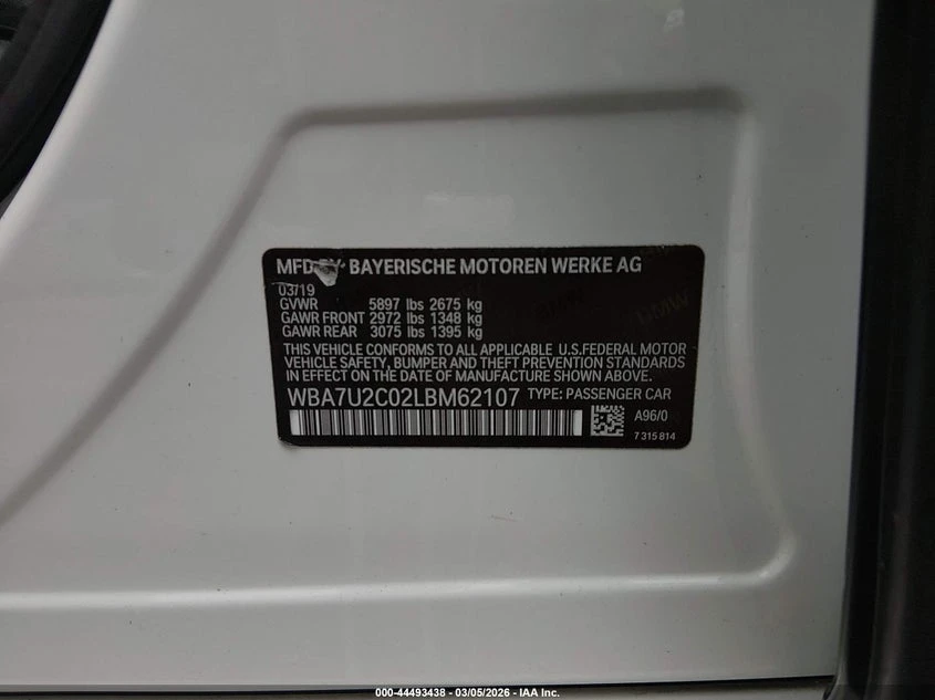 BMW 750 4.4l I xDrive, снимка 9 - Автомобили и джипове - 54527122