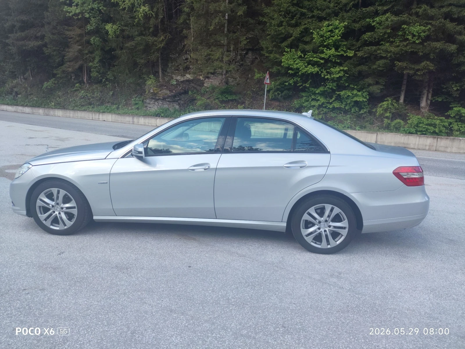 Mercedes-Benz E 200