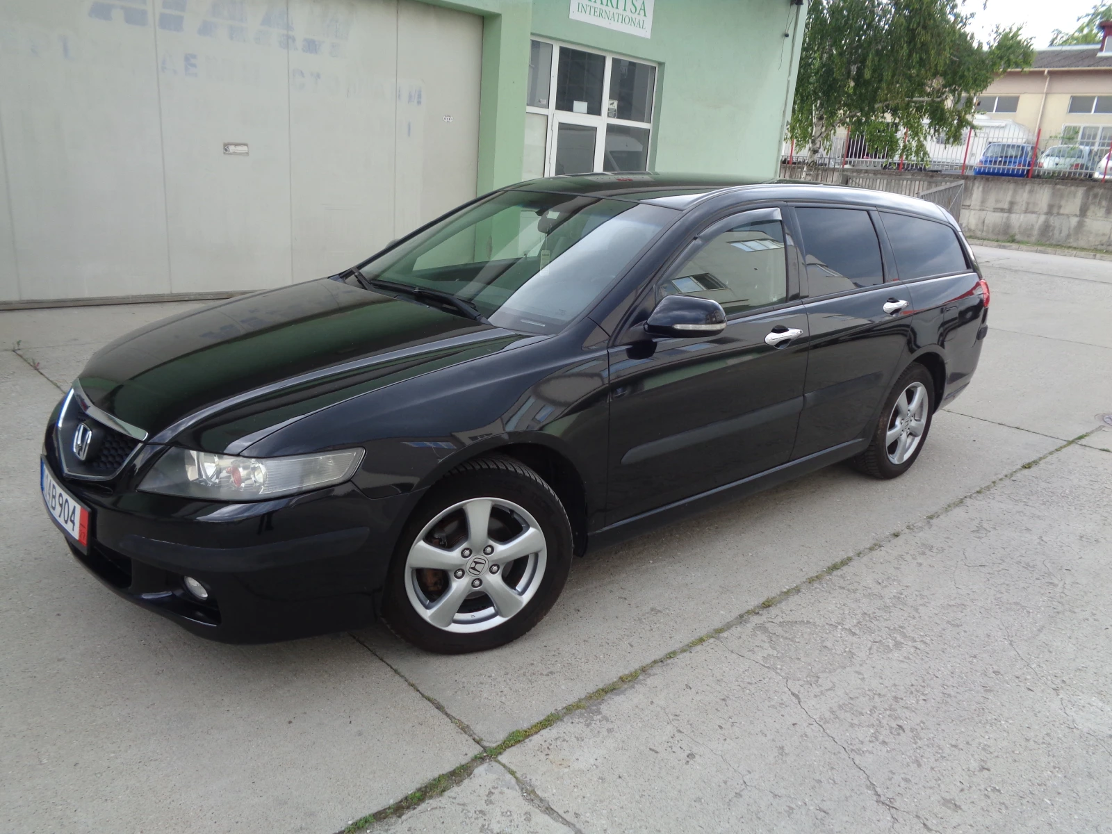 Honda Accord 2.0i-155-NAVI-KOJA-AVTOMAT-BARTER-LIZING