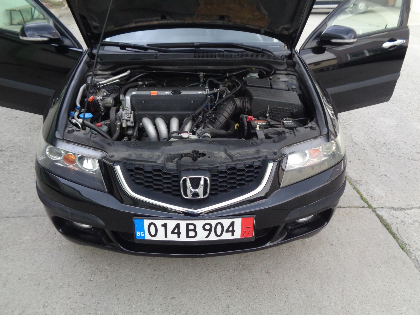 Honda Accord 2.0i-155-NAVI-KOJA-AVTOMAT-BARTER-LIZING, снимка 14 - Автомобили и джипове - 54753463
