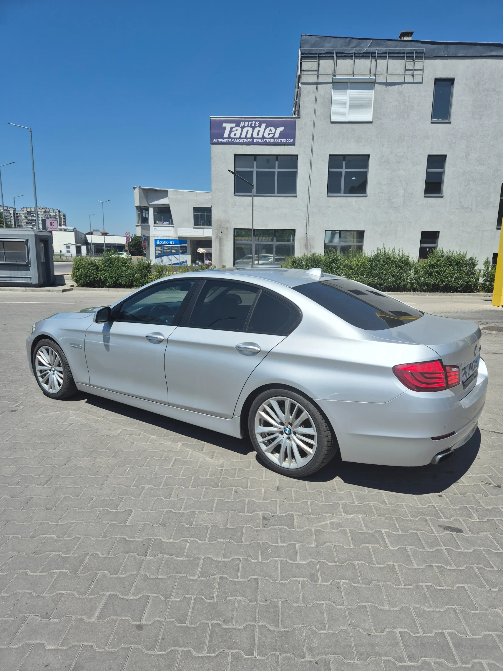 BMW 550, снимка 10 - Автомобили и джипове - 55077274