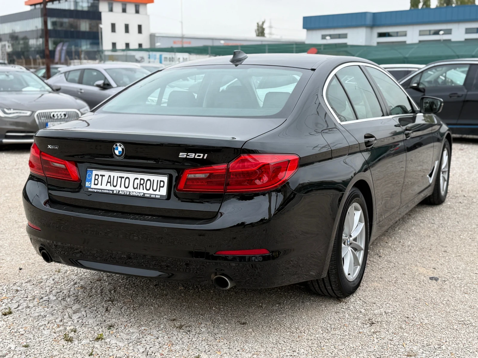 BMW 530 i XD FULL! ЕВРОПЕЙСКА!, снимка 4 - Автомобили и джипове - 55094398