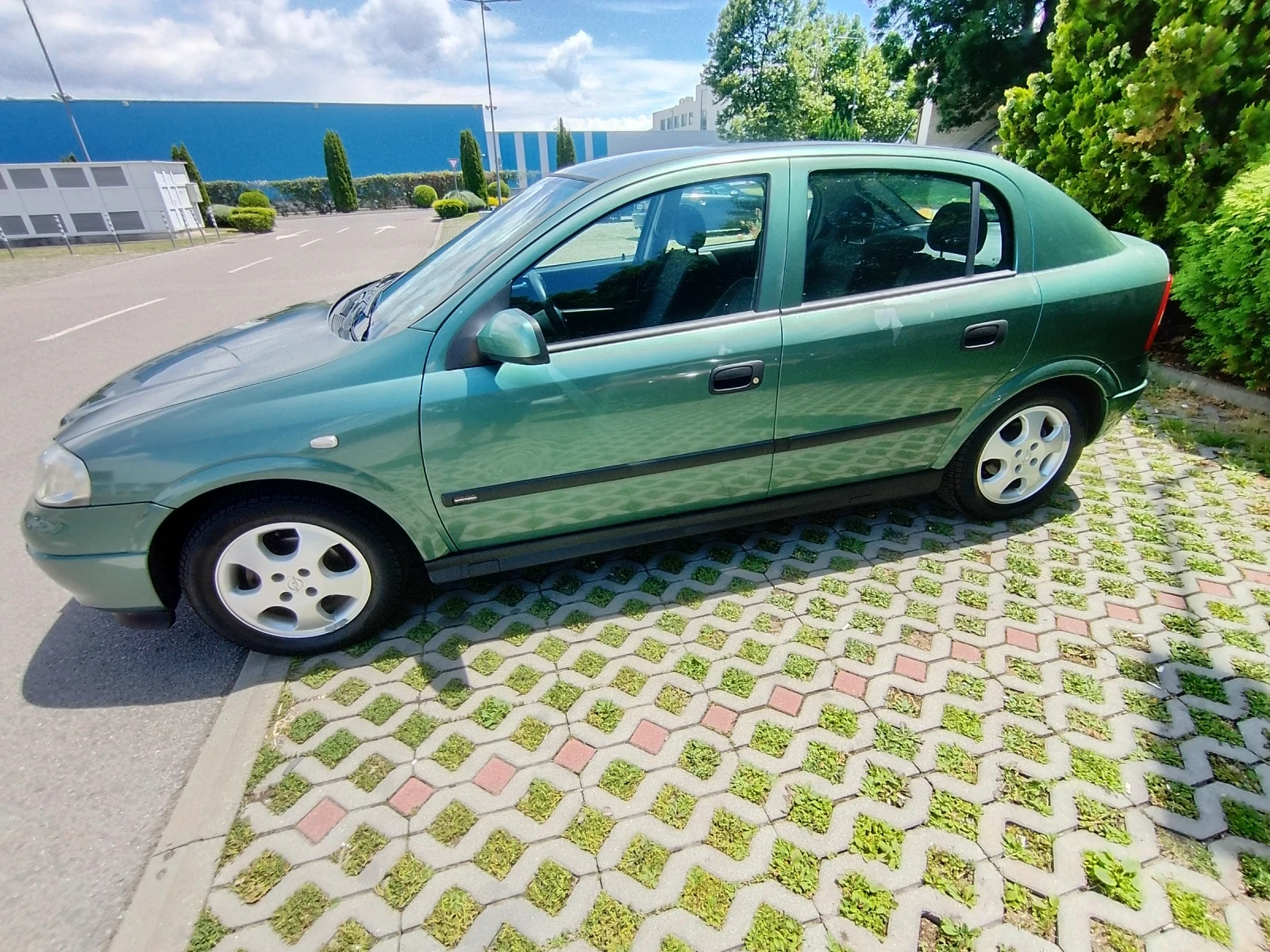 Opel Astra 1.6 16v edition 2000, снимка 2 - Автомобили и джипове - 55121556