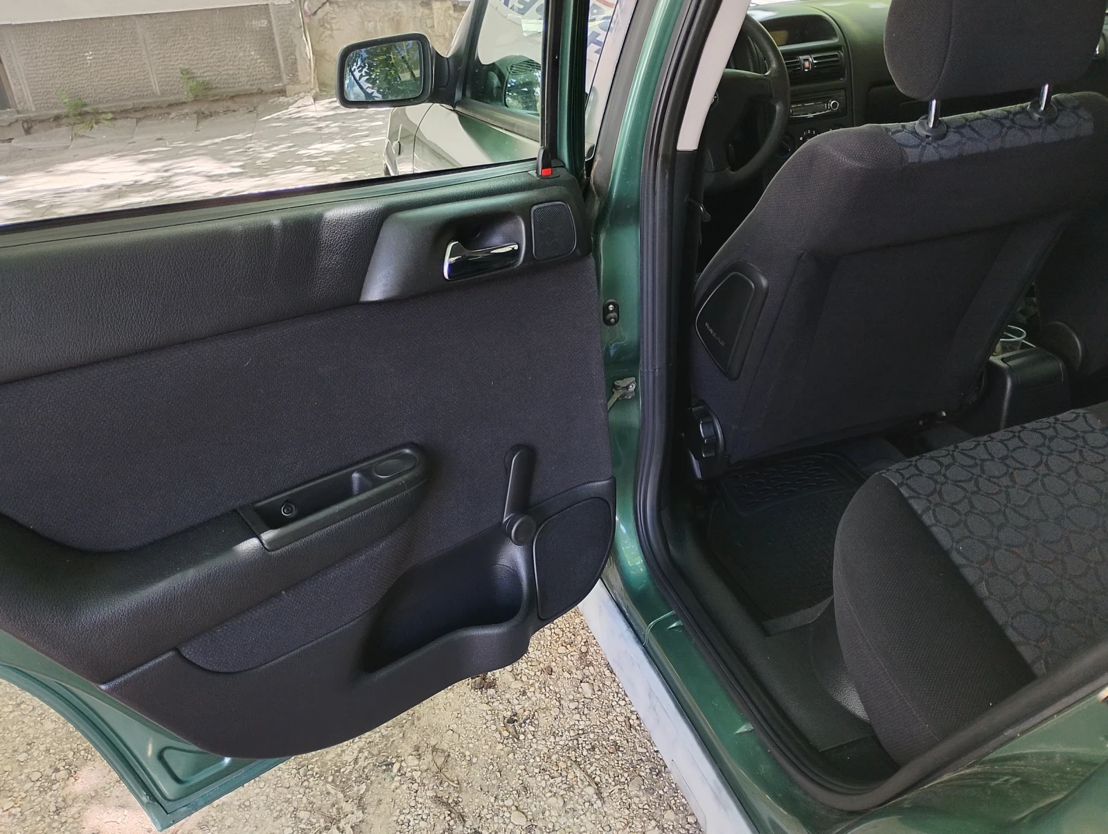 Opel Astra 1.6 16v edition 2000, снимка 11 - Автомобили и джипове - 55121556