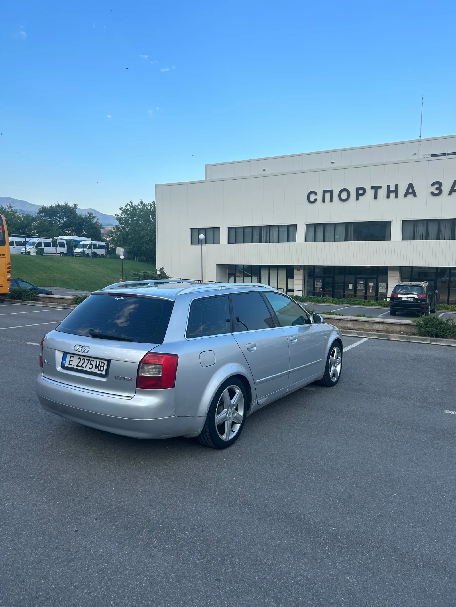 Audi A4, снимка 10 - Автомобили и джипове - 55157739