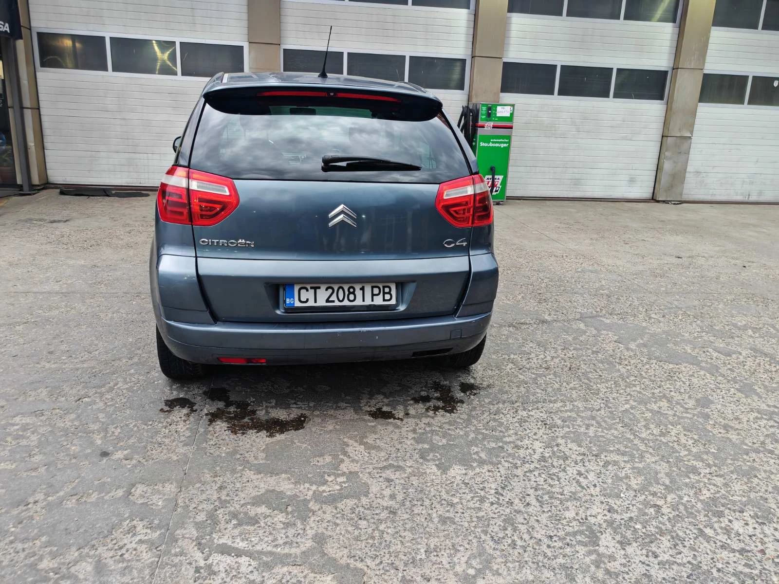 Citroen C4 Picasso, снимка 2 - Автомобили и джипове - 55224077