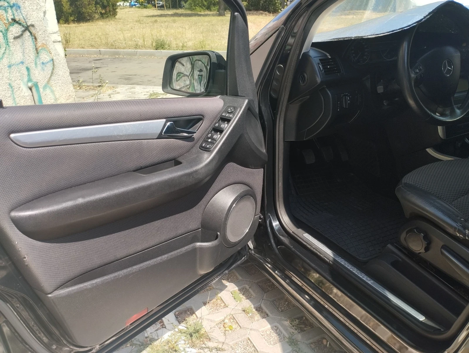 Mercedes-Benz A 180 2.0 дизел/6 скорости , снимка 9 - Автомобили и джипове - 55777260