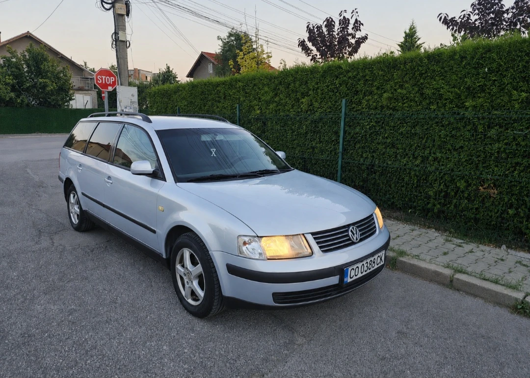 VW Passat 1.9TDI-Гаражен-климатр, снимка 10 - Автомобили и джипове - 56090408