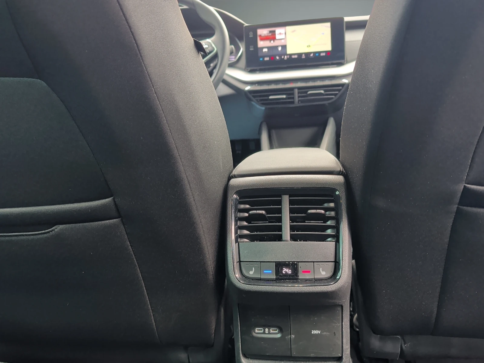 Skoda Octavia Clever 2.0 TDI/ 150 к.с./7DSG, снимка 13 - Автомобили и джипове - 56225704