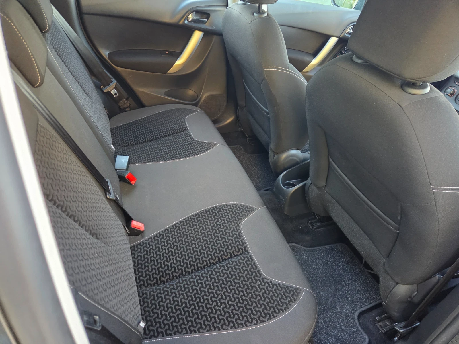 Citroen C3 1, 400 EURO5B , снимка 10 - Автомобили и джипове - 56367267