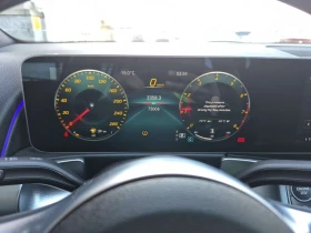 Mercedes-Benz GLB AMG 35/CARFAX/2 Ключа/Подгрев/Амбиент/Алкантара/ - 28500 € / 55741.15 лв. - 69418743 8