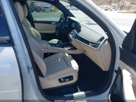 BMW X7 xDrive40i * CARFAX * M PACK * 360 * LASER | Mobile.bg � ����� ������ 5