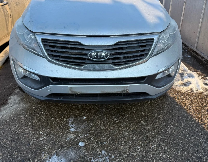 Kia Sportage 2..0 crdi, снимка 1 - Автомобили и джипове - 39006938