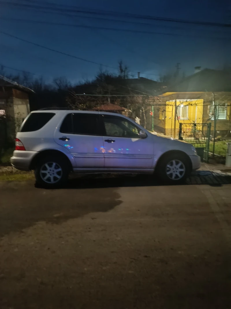 Mercedes-Benz ML, снимка 10 - Автомобили и джипове - 49215144