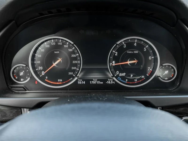 BMW X5 F15* xDrive* 35i* АвтоКредит* (ЦЕНА ДО БГ), снимка 9 - Автомобили и джипове - 53329461