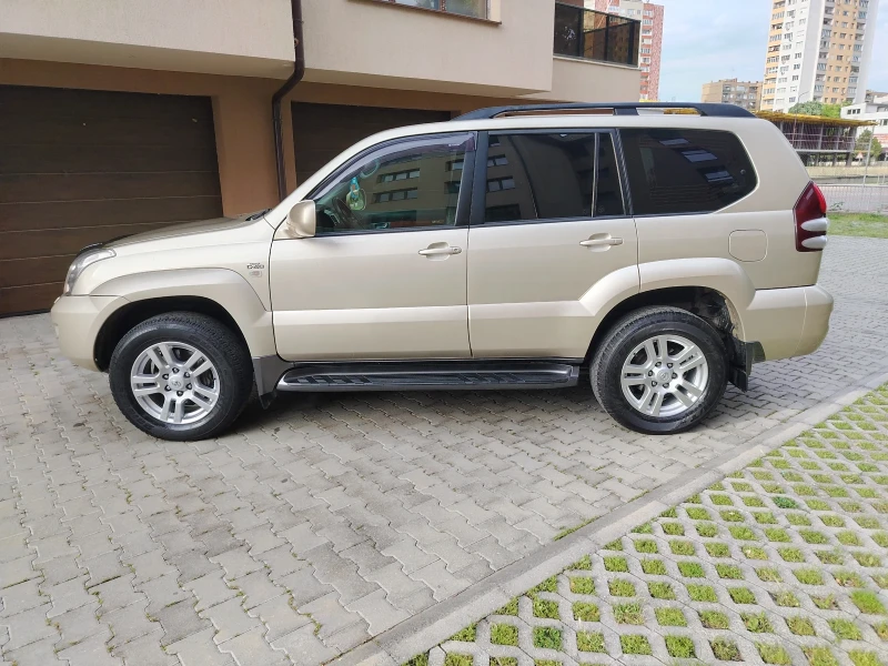 Toyota Land cruiser 3.0 D4D FACELIFT - 23799 лв. - 43913336 1