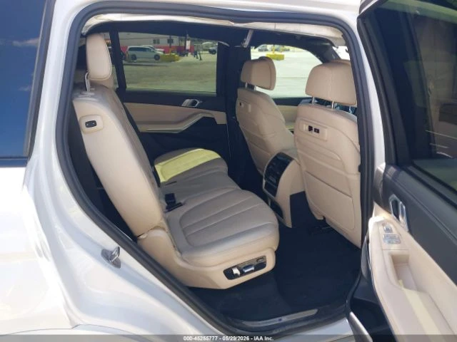BMW X7 xDrive40i * CARFAX * M PACK * 360 * LASER, снимка 2 - Автомобили и джипове - 55047106