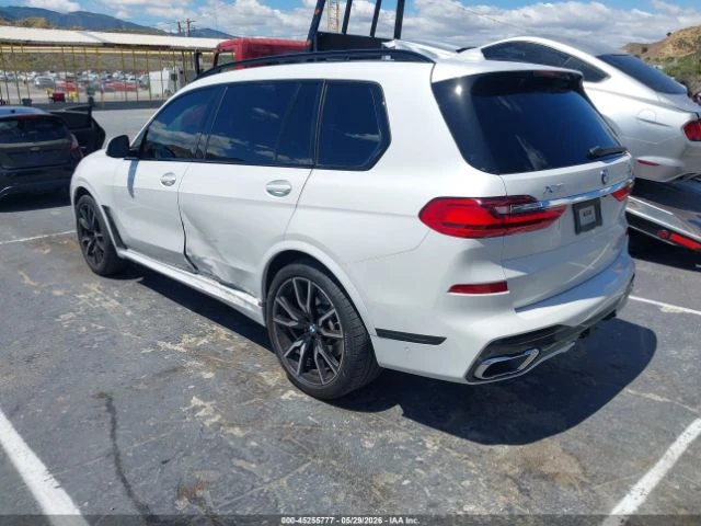 BMW X7 xDrive40i * CARFAX * M PACK * 360 * LASER | Mobile.bg � ����������� 3