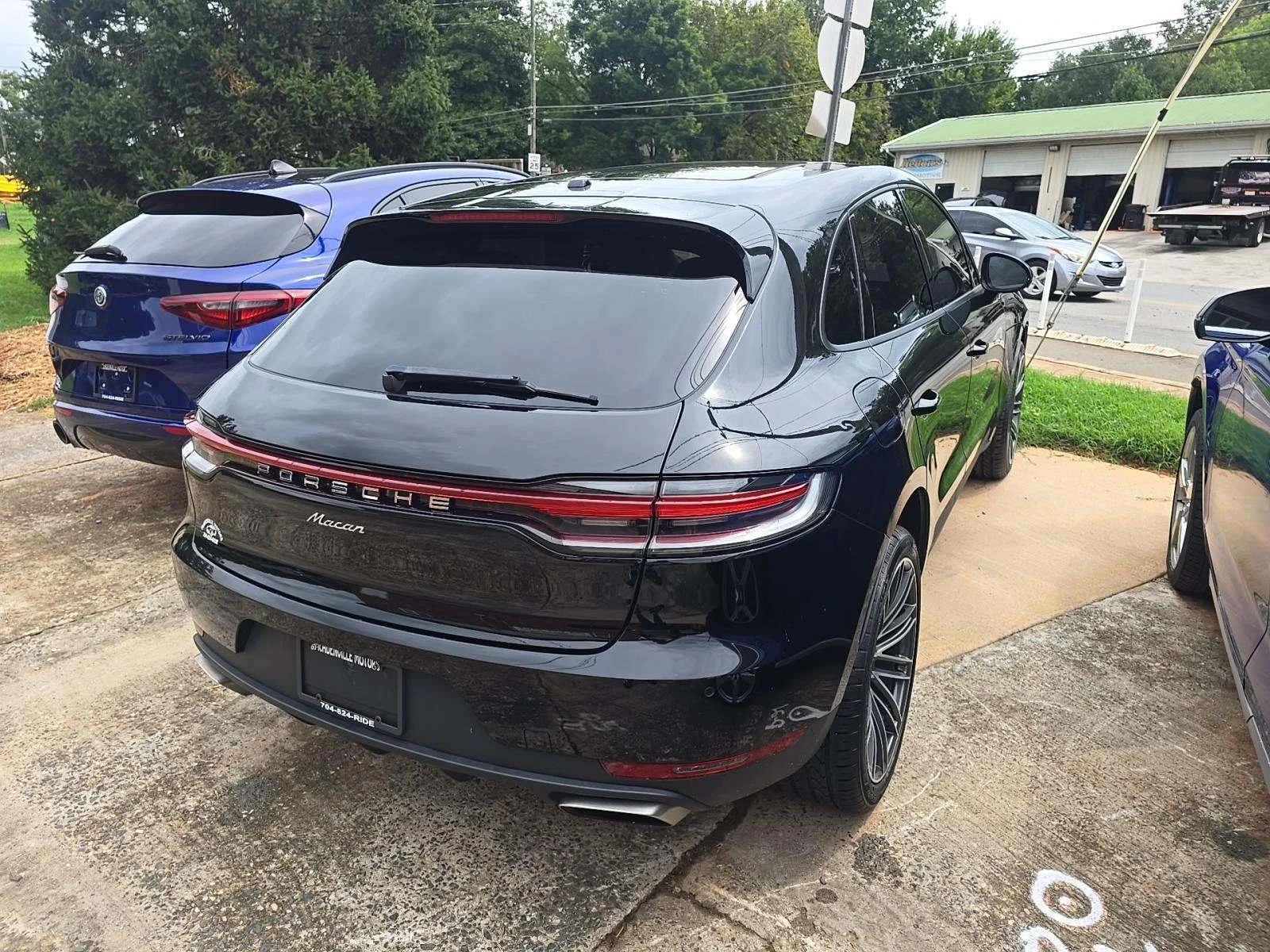 Porsche Macan PREMIUM PACKAGE PLUS* Крайна цена до България*  - изображение 4