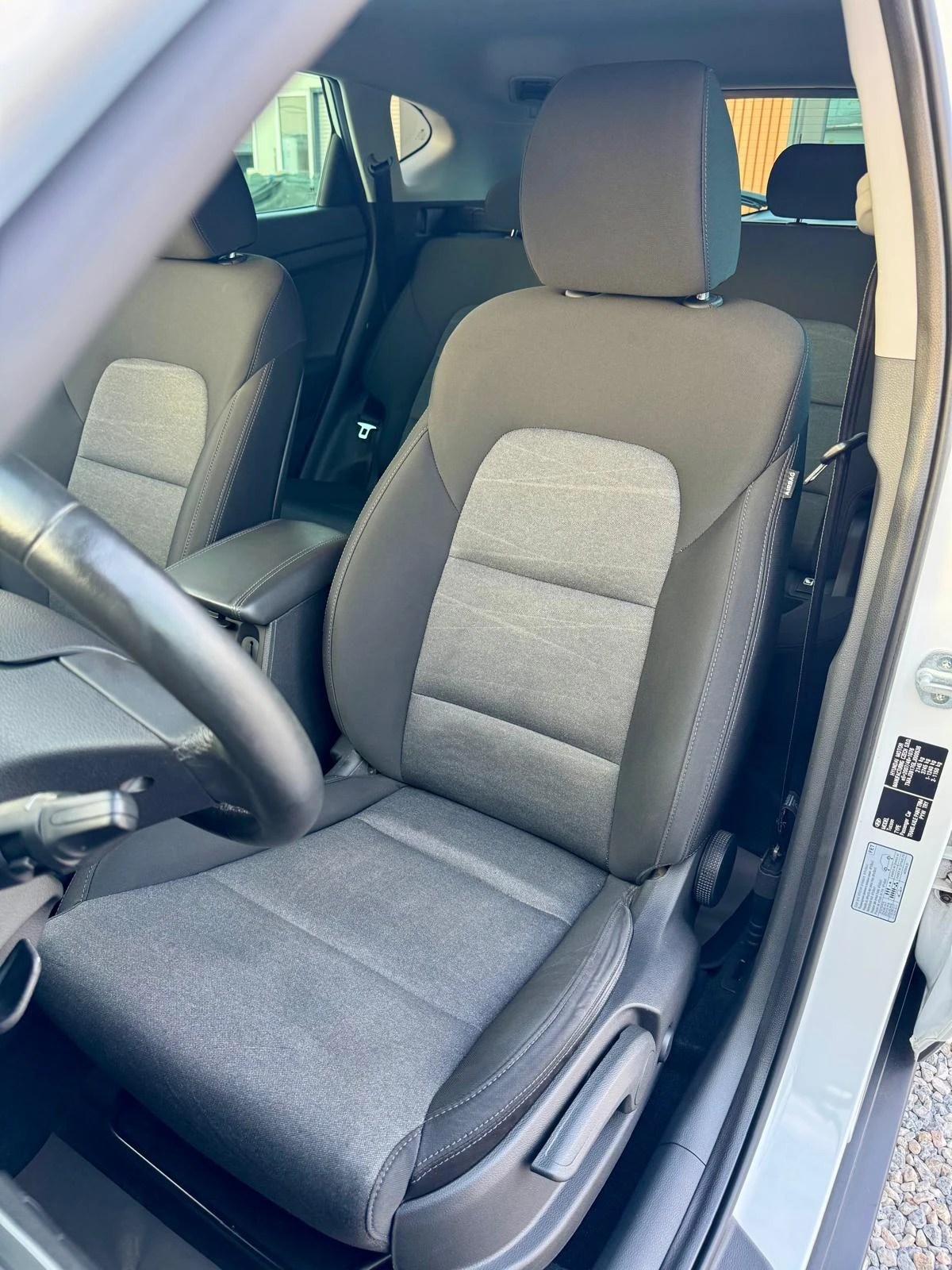 Hyundai Tucson ::STYLE::FACELIFT::1 собственик, снимка 12 - Автомобили и джипове - 53721016