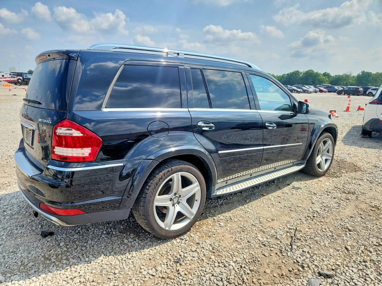 Mercedes-Benz GL 500 4MATIC| AMG PACK 5.5L V8, снимка 4 - Автомобили и джипове - 55462072