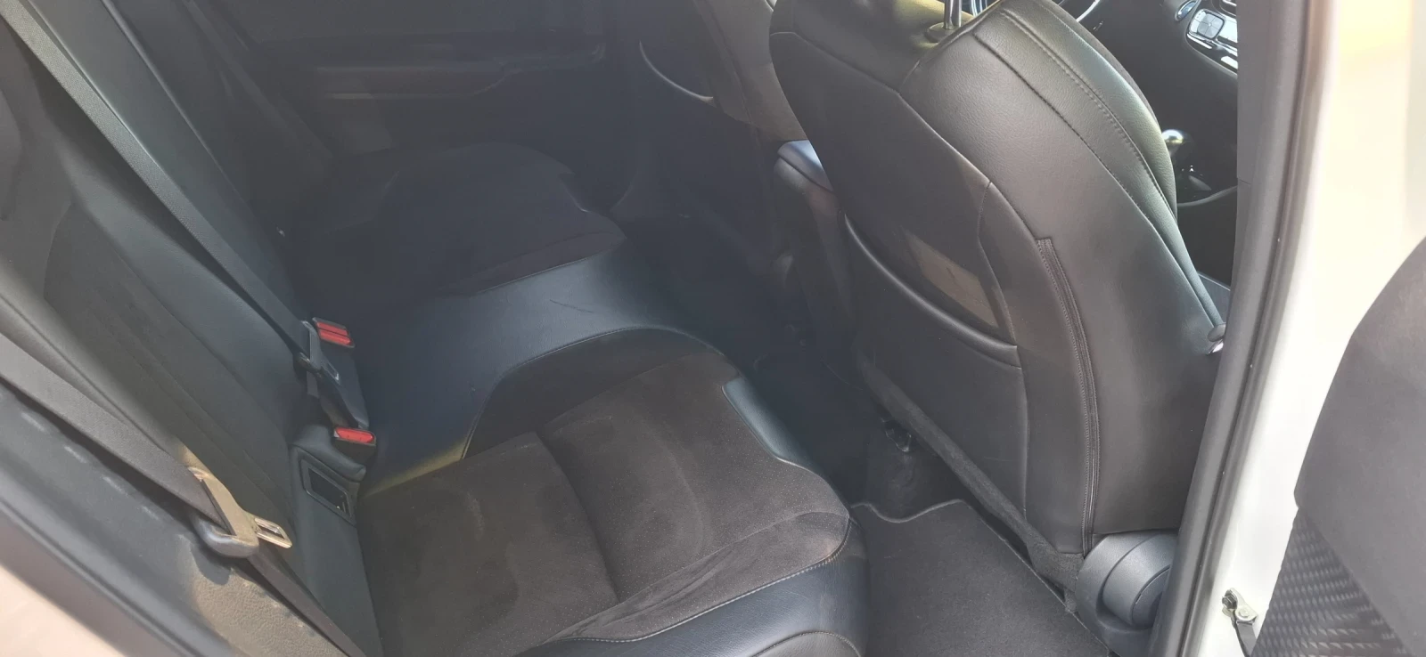 Toyota C-HR, снимка 12 - Автомобили и джипове - 55647423